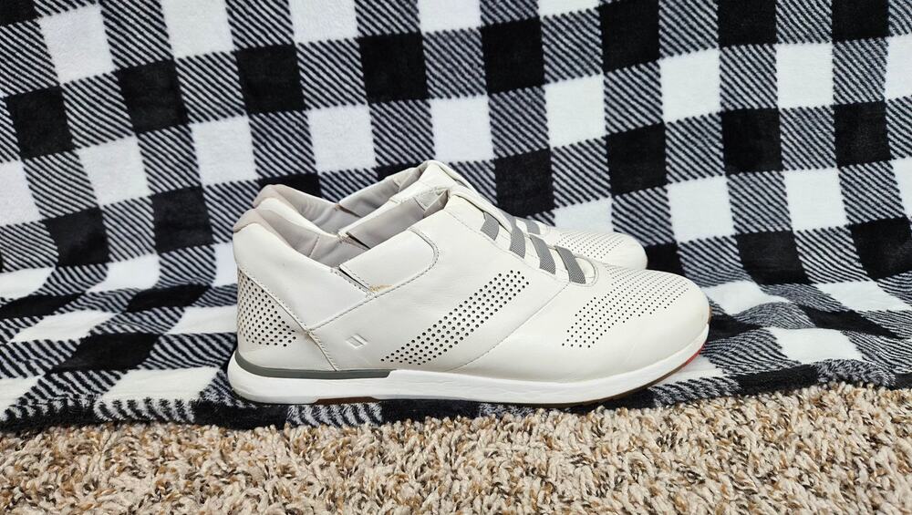 Kizik Men's Hands Free Slip On Sneakers White Leather Comfort Shoes Size 10
